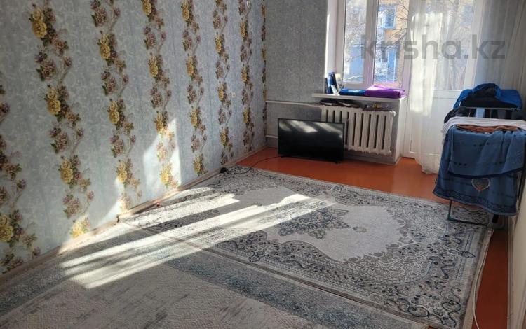 1-комнатная квартира, 33 м², 4/5 этаж, Утеген батыра за 19.5 млн 〒 в Алматы, Ауэзовский р-н — фото 2