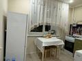 1-комнатная квартира · 40 м² · 3/5 этаж, мкр Кунаева 65 за 130 000 ₸ в Уральске — фото 6