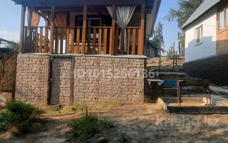 Дача · 2 комнаты · 25 м², Первая 1 за 10 000 ₸ в Новой бухтарме — фото 2