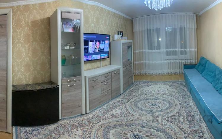 3-комнатная квартира · 64 м² · 4/4 этаж, мкр №1 за 31.5 млн ₸ в Алматы, Ауэзовский р-н — фото 3