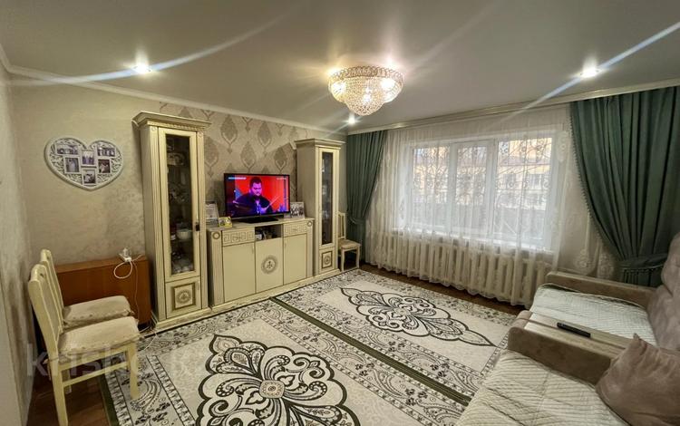 2-бөлмелі пәтер · 53 м² · 1/9 қабат, Синицына 13А, бағасы: 20.9 млн ₸ в Семее — фото 15