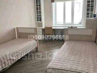 4-бөлмелі пәтер · 143 м² · 4/5 қабат, Абулхаир хана 171, бағасы: 57 млн ₸ в Уральске