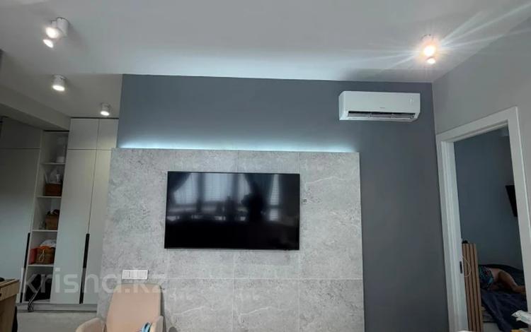 2-бөлмелі пәтер · 60 м² · 5/13 қабат, Ади Шарипова 145, бағасы: 67 млн ₸ в Алматы, Алмалинский р-н — фото 2