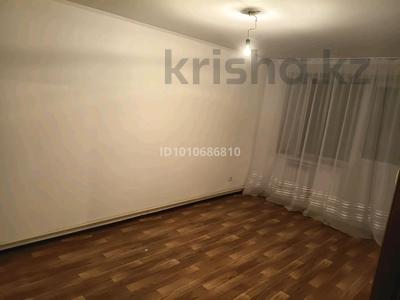 2-комнатная квартира · 65 м² · 3/5 этаж, Строителей 40 — Четвертый Микрорайон за 120 000 〒 в Аксу