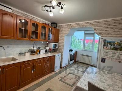 4-комнатная квартира · 84.6 м² · 6/6 этаж, Макаренька за 16.5 млн ₸ в Актобе
