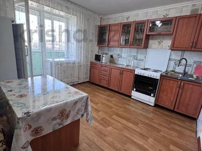 3-комнатная квартира · 77.6 м² · 5/10 этаж, Сатпаева 18 за 38.5 млн 〒 в Усть-Каменогорске