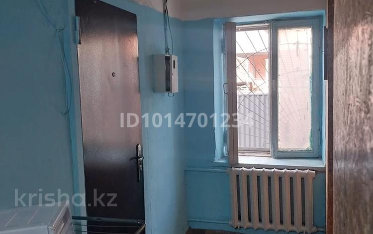 1 бөлме · 11 м² · 1/2 қабат, Мамыр ш/а., Степная 4, бағасы: 125 000 ₸ в Алматы, Ауэзовский р-н — фото 2