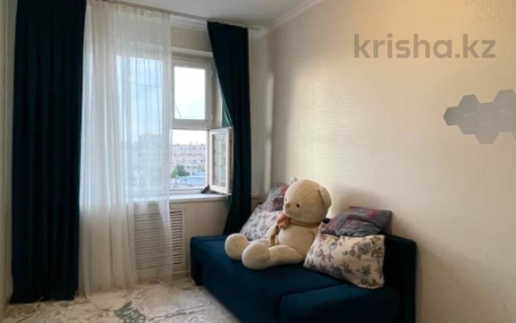 3-комнатная квартира · 70 м² · 4/5 этаж, 6-й мкр 26 за 18.4 млн ₸ в Актау — фото 2