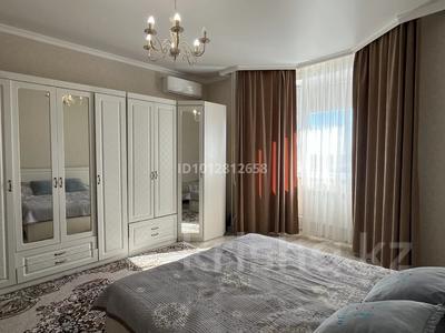 2-бөлмелі пәтер · 89 м² · 8/9 қабат, Ткачева 18, бағасы: 42 млн ₸ в Павлодаре