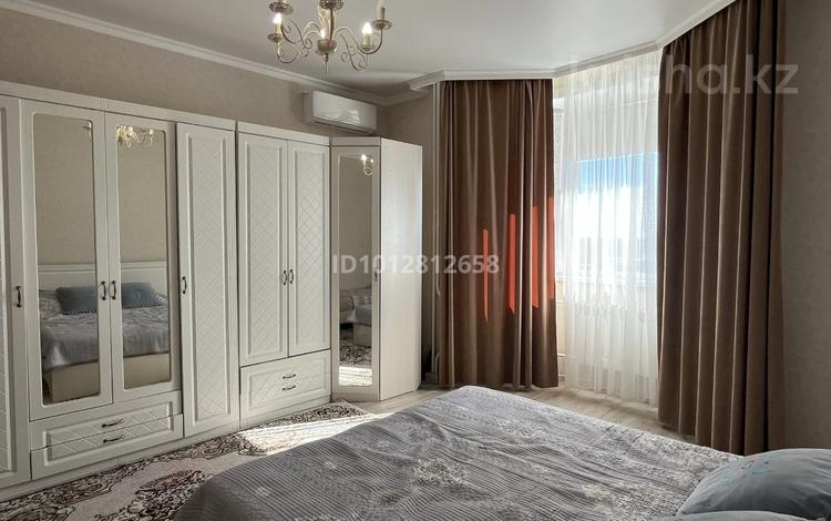 2-бөлмелі пәтер · 89 м² · 8/9 қабат, Ткачева 18, бағасы: 42 млн ₸ в Павлодаре — фото 6