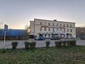 Магазины и бутики, салоны красоты, бани, гостиницы и зоны отдыха, образование · 300 м² за 400 млн ₸ в Семее — фото 6