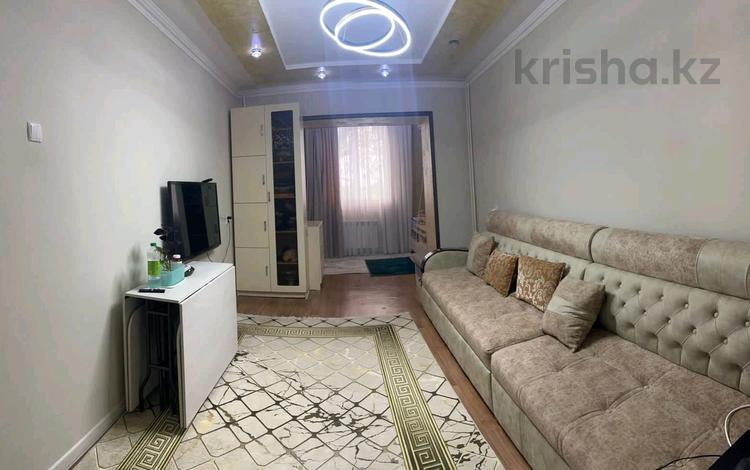 3-комнатная квартира · 65 м² · 4/5 этаж, Абая 153 за 25 млн 〒 в Таразе — фото 2