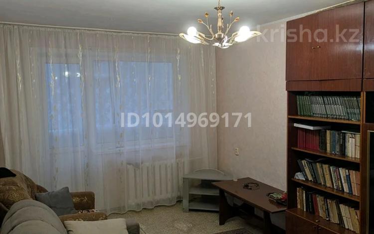 2-бөлмелі пәтер · 44.2 м² · 2/5 қабат, 6 микрорайон 20, бағасы: 4 млн ₸ в Житикаре — фото 2