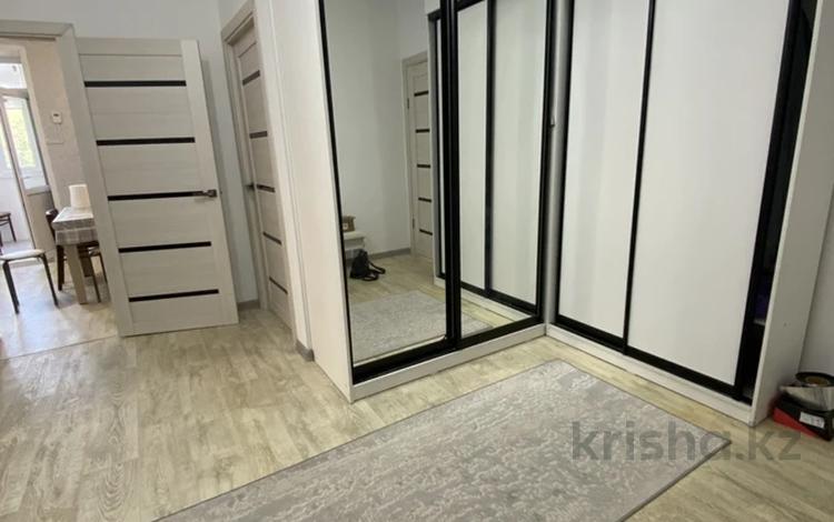 4-комнатная квартира · 164 м² · 1/5 этаж, мкр 4 29 за 40 млн ₸ в Уральске — фото 2