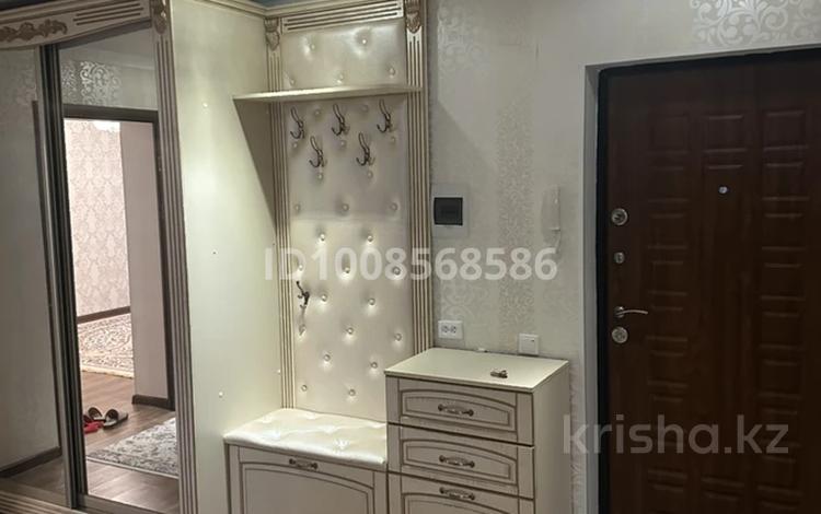 2-бөлмелі пәтер · 72 м² · 4/5 қабат, мкр. Алтын орда, бағасы: 180 000 ₸ в Актобе — фото 2