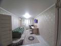 2-комнатная квартира, 50 м², 3/5 этаж, Каратау 14 — Односторонка за 13.2 млн 〒 в Таразе — фото 2