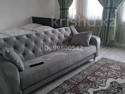 2-бөлмелі пәтер · 90 м² · 3/4 қабат, Пр Байдибек Би 6/3 — Торговый центр.Аптека, бағасы: 15 000 〒 в Шымкенте, Туран р-н