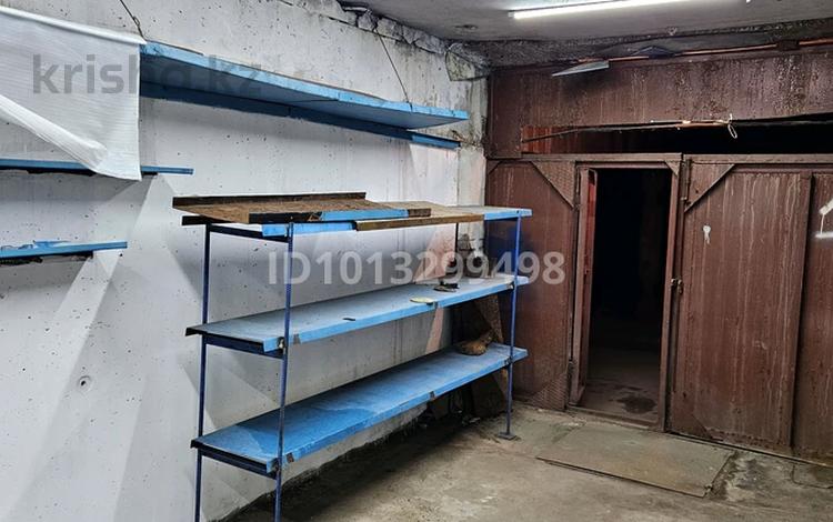 Гараж · 36 м² · мкр Аксай-4 — Саина - Жубанова, бағасы: 55 000 ₸ в Алматы, Ауэзовский р-н — фото 2