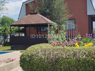 Отдельный дом · 6 комнат · 240 м² · 10 сот., Гулдер за 90 млн ₸ в 