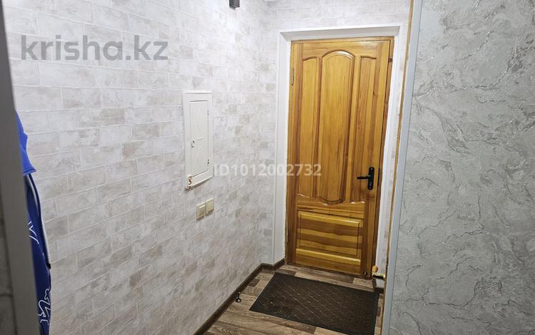 2-бөлмелі пәтер · 43 м² · 4/5 қабат, Старый город, Шернияза 53 — Парк Пушкина, бағасы: 16 млн ₸ в Актобе — фото 2