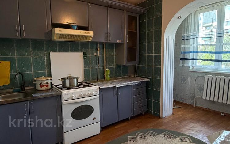 2-комнатная квартира · 56.2 м² · 2/5 этаж, мкр 11 99 за 16 млн ₸ в Актобе — фото 11