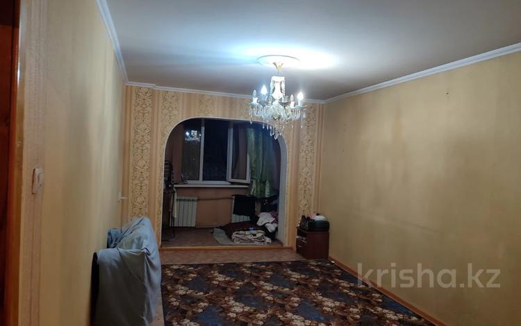 3-бөлмелі пәтер · 56 м² · 2/5 қабат, 12-шағынаудан 227, бағасы: 130 000 ₸ в Шымкенте, Енбекшинский р-н — фото 2