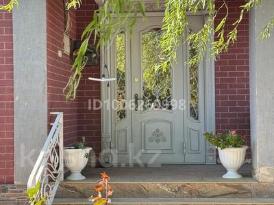 Отдельный дом · 4 комнаты · 162.7 м² · 10 сот., мкр Акжайык 405А — ул. Уали Абдыкадырова за 73 млн ₸ в Шымкенте, Абайский р-н