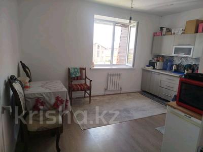 2-комнатная квартира · 52 м² · 3/3 этаж, мкр Уркер, Үкілі Ыбырай 4 за 23 млн ₸ в Астане, Нура р-н