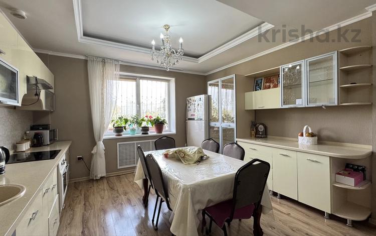 3-комнатная квартира · 130 м² · 2/16 этаж, Мустафина 35 за 600 000 ₸ в Алматы, Бостандыкский р-н — фото 2