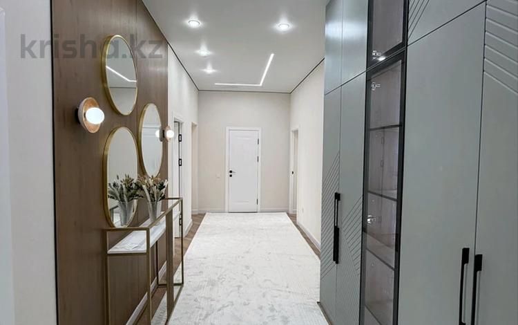 3-бөлмелі пәтер · 100 м² · 7 қабат, 41-й мкр 20, бағасы: 43 млн ₸ в Актау — фото 2