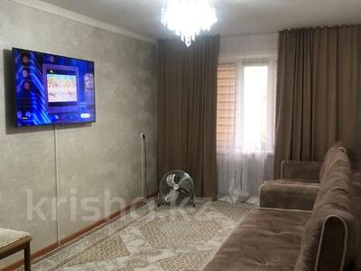 2-комнатная квартира · 49 м² · 5/5 этаж, Камзина 59 за 12.3 млн ₸ в Аксу