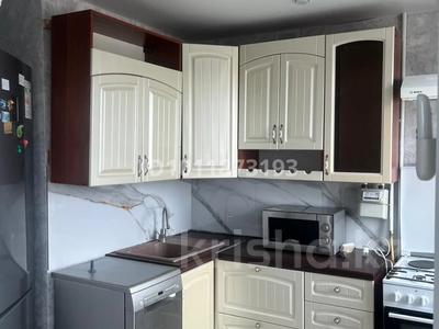 4-комнатная квартира · 64 м² · 4/5 этаж, 11 мкр 29 — Напротив здания полиции за 9.5 млн 〒 в Житикаре