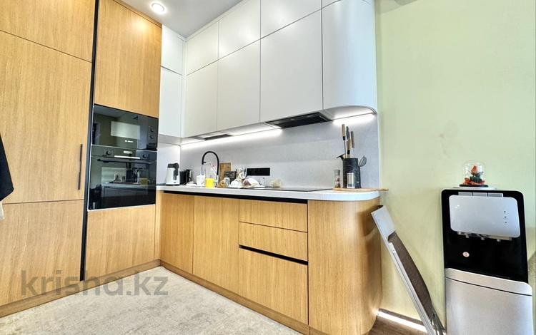 3-комнатная квартира · 130 м² · 7/19 этаж, Аль-Фараби 41 — ДИЗАЙНЕРСКИЙ ПРОДУМАННЫЙ ВАРИАНТ! за 1.5 млн ₸ в Алматы, Бостандыкский р-н — фото 52
