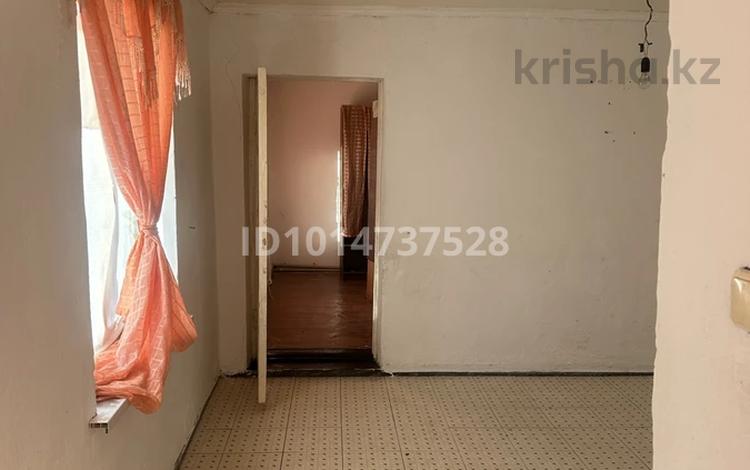 2-комнатная квартира · 50 м², мкр Катынкопыр, Мкр Катынкопыр ул Казакбаева 40 за 80 000 ₸ в Шымкенте, Абайский р-н — фото 2