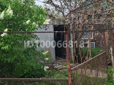 Отдельный дом · 5 комнат · 350.4 м² · 8.78 сот., Акылбекова 37 за 12 млн 〒 в Таразе