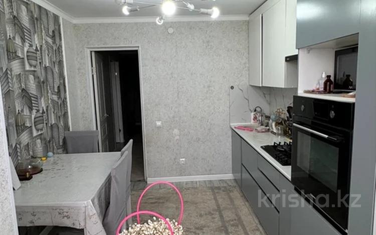 3-комнатная квартира · 83.3 м² · 4/9 этаж, мкр 12 за 31 млн ₸ в Актобе — фото 2
