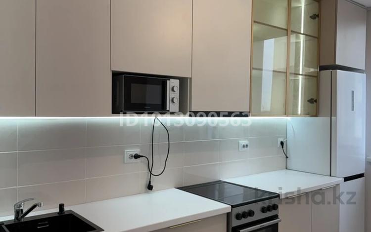 3-бөлмелі пәтер · 86.6 м² · 3/17 қабат, Үркер, Шафика Чокина 1, бағасы: 400 000 ₸ в Астане, Нура р-н — фото 2