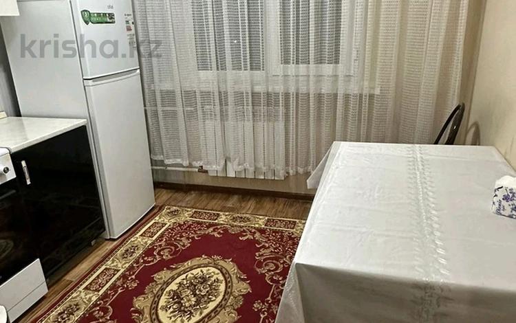 1-бөлмелі пәтер · 40 м² · 5/9 қабат, мкр Тастак-2 21, бағасы: 230 000 ₸ в Алматы, Алмалинский р-н — фото 2