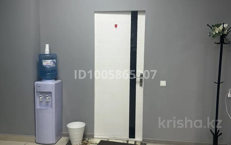 Салоны красоты, кабинеты и рабочие места · 7 м² за 150 000 〒 в Алматы, Ауэзовский р-н — фото 3