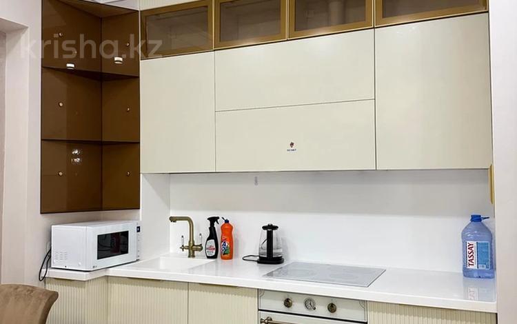 2-комнатная квартира · 60 м² · 7/19 этаж, Аль-Фараби 41 за 550 000 ₸ в Алматы, Бостандыкский р-н — фото 2