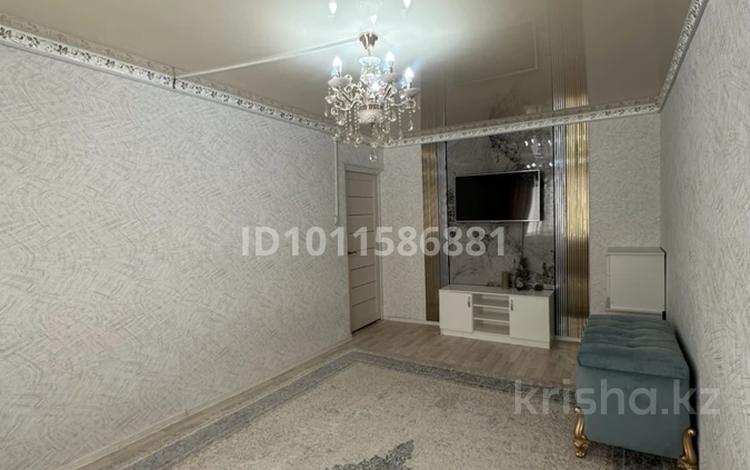 2-комнатная квартира · 50 м² · 3/5 этаж, 1микрорайон 29 — Махамбет утемисова за 10 млн 〒 в Кульсары — фото 2