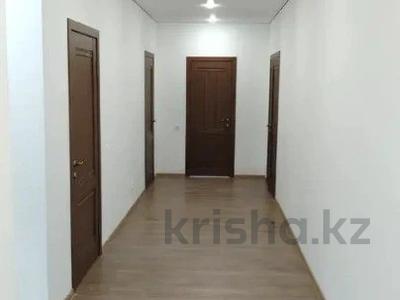 3-бөлмелі пәтер · 86 м² · 12/13 қабат, Кенен Азербаев — Ракымжан Кошкарбаев, бағасы: ~ 40 млн ₸ в Астане, Сарайшык р-н