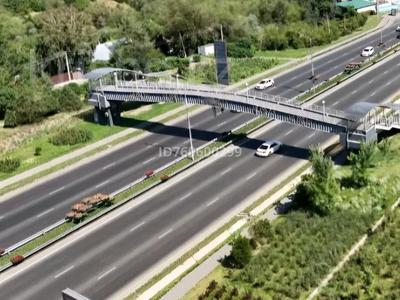 Отдельный дом · 6 комнат · 200 м² · 20 сот., мкр Коктобе 77 — Аль фараби угол Достык за 499 млн 〒 в Алматы, Медеуский р-н