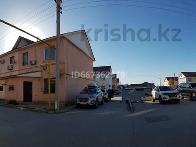 Коммерциялық жылжымайтын мүлік в Атырауской обл.: Кеңселер · 104 м², бағасы: 250 000 〒 Кеңселер · 104 м², бағасы: 250 000 〒 в Атырау, мкр Сарыкамыс