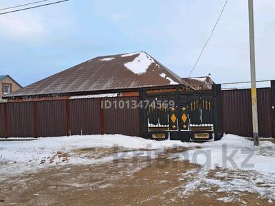 Жеке үй · 4 бөлме · 200 м² · 10 жүзд., Бауырластар, Сокпакбаев, бағасы: 27 млн ₸ в Актобе, жилой массив Бауырластар
