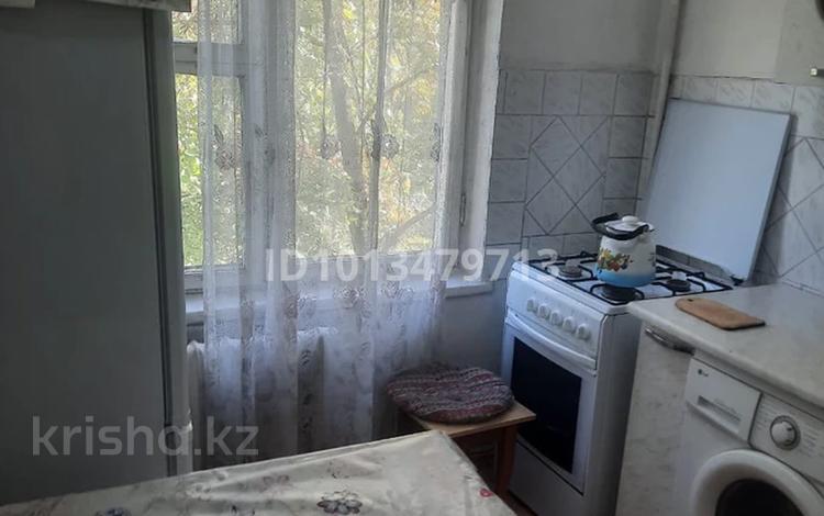 2-бөлмелі пәтер · 42.7 м² · 4/5 қабат, Ақсай-1 ш/а. 20 — Толе би-Момышулы, бағасы: 250 000 ₸ в Алматы, Ауэзовский р-н — фото 2