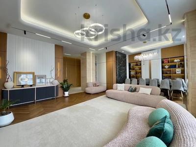8-комнатная квартира · 356 м² · 31 этаж, Байтурсынова 9 за 410 млн ₸ в Астане