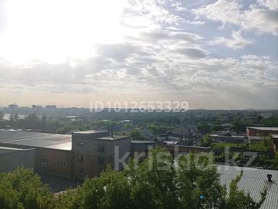 3-бөлмелі пәтер · 61.2 м² · 5/6 қабат, Кожедуба 54, бағасы: 26 млн ₸ в Усть-Каменогорске, Ульбинский