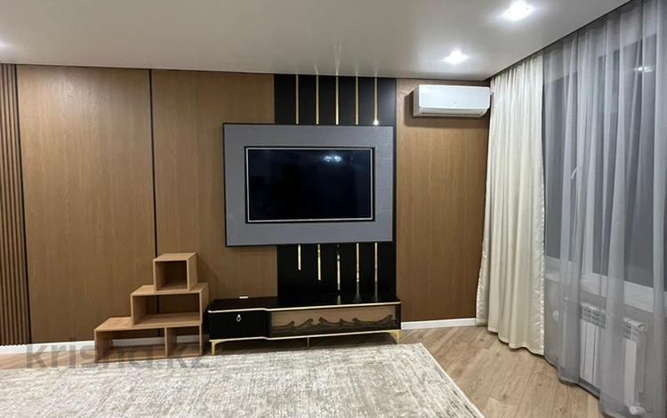 2-комнатная квартира · 57 м² · 11 этаж, Туран 55/14 за 340 000 ₸ в Астане, Нура р-н — фото 2