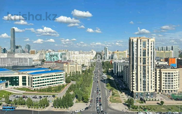 3-бөлмелі пәтер · 93.2 м² · 19/23 қабат, Туран 55/2, бағасы: ~ 82.5 млн ₸ в Астане, Нура р-н — фото 2